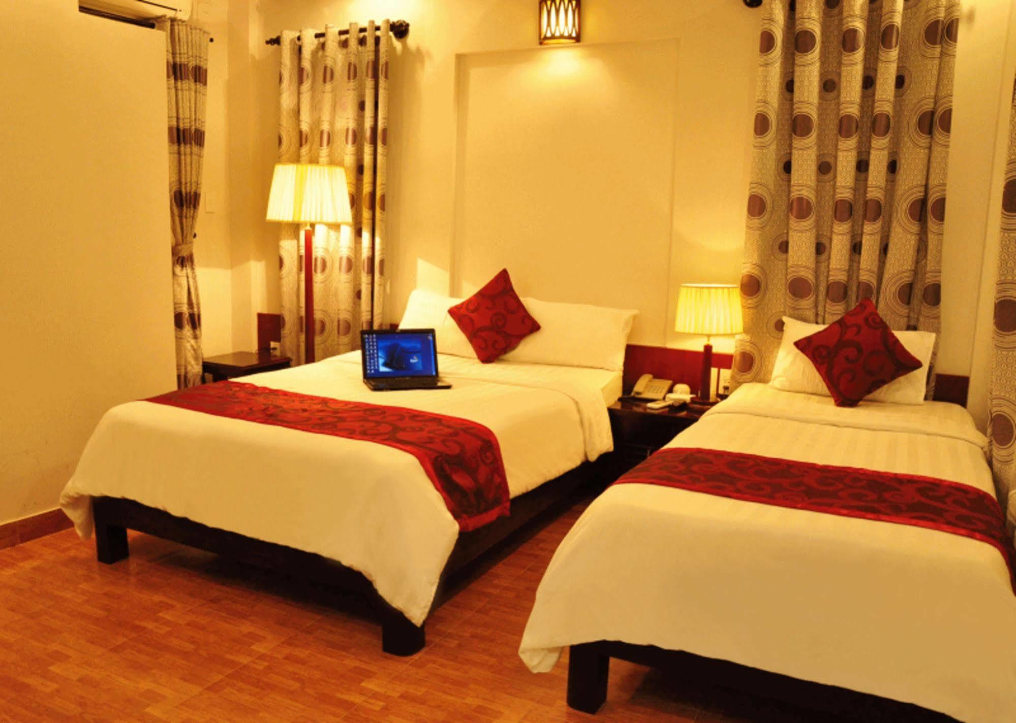 Hong Thien 1 Hotel Hue Exterior photo